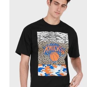 Like new Express New York Knicks T -shirt.  Thick 100% cotton.  Animal print.